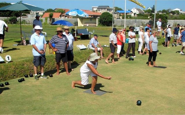 Gansbaai Helmie de Vries Rolbal Gedenkdag 2